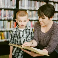 Jak być dobrym kolegą? Kluczowe lekcje z filmów edukacyjnych