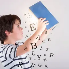 Czym jest dysleksja i jak wpływa na naukę czytania i pisania