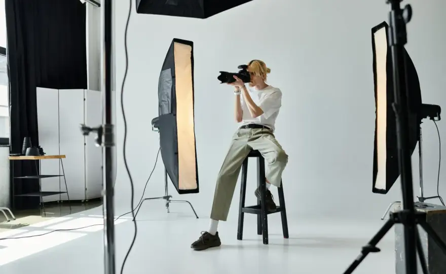 Ile zarabia fotograf w Polsce? Prawda o zarobkach i niszach