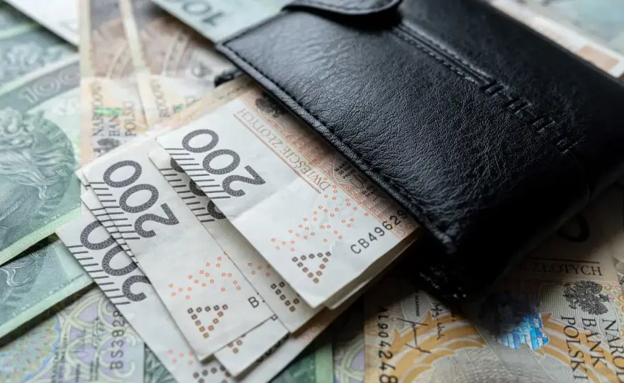 Minimalna płaca w 2026 - Ile naprawdę dostaniesz na rękę?
